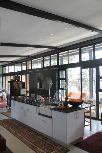 Aqua Le Blanc Guesthouse