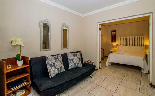 Hostal Ladera - Vista Self-catering Guesthouse