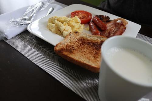 Lodge Uzuri Lifestyle