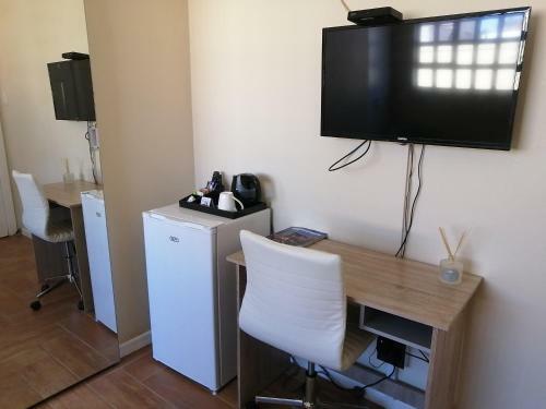 Hostal 5 On Jameson Guesthouse