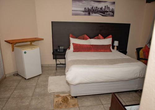 Hostal Savannah Guest House