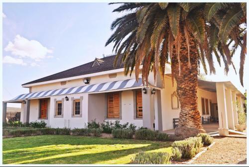 Olivanti Self Catering Villa