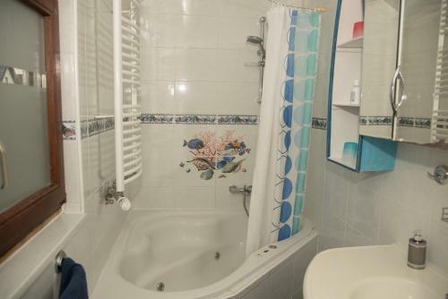 Apartamento Ferienwohnung "hirsch H�sli"
