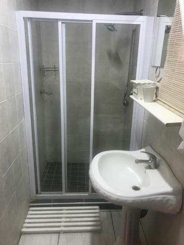 Hostal Gracias Guest House
