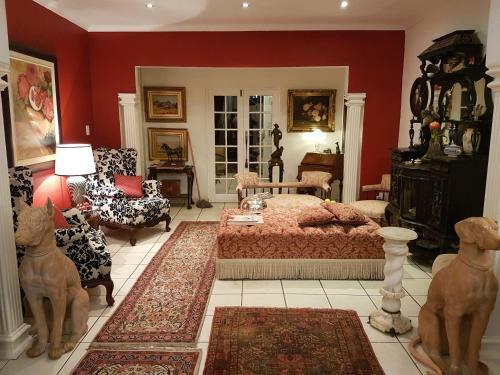 Hostal Michael-angelo Guest House