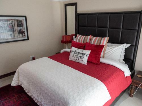 Hostal Tuscan Rose