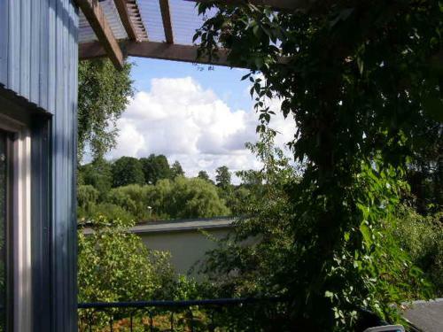 Blaues Haus Am See