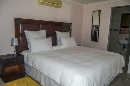Hostal Emangunini Guest House