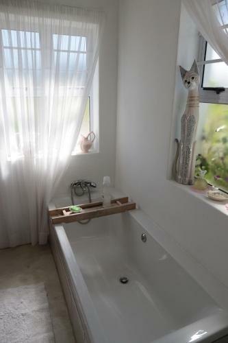 Hostal @rina's Guesthouse