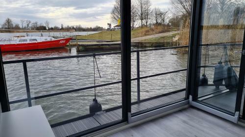 Apartamento Hausboote Unteres Odertal Hausboot Seeadler