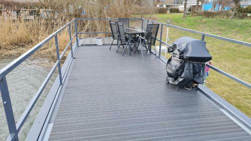 Apartamento Hausboote Unteres Odertal Hausboot Seeadler