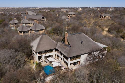 Vaal River Yolo Spaces - Vaal River Bush Lodge