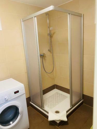 Apartamento Wundersch�ne Ferienwohnung In Schwerin