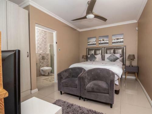 Hostal Cashmere Suites