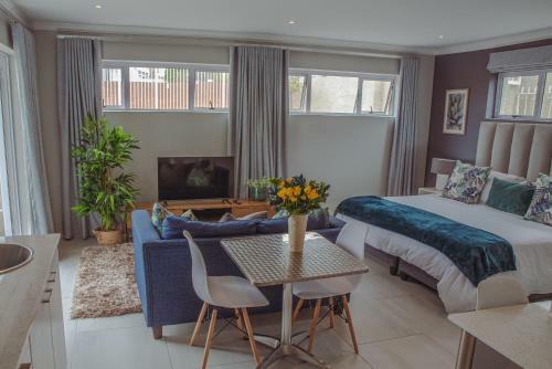 Hostal Kingsbeach Cottages