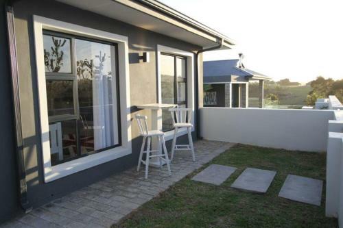 Witsend Luxury Apartment In Secure Estate