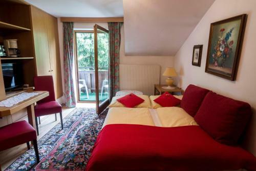Hostal Hotel-garni Ramsl