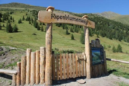 Hostal G�stehaus Olympia