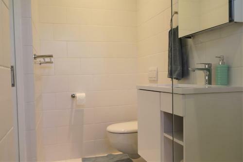 Lark Rise Guest Farm