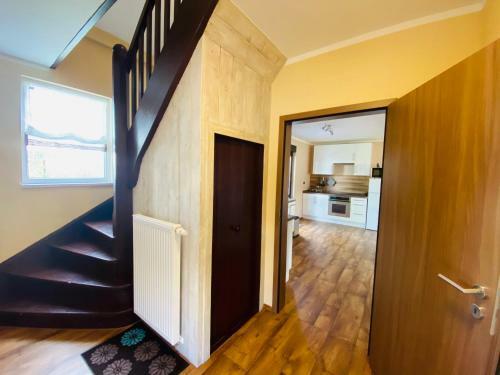 Gro�z�giges Ferienhaus Am Senftenberger See Mit 2 Terrassen