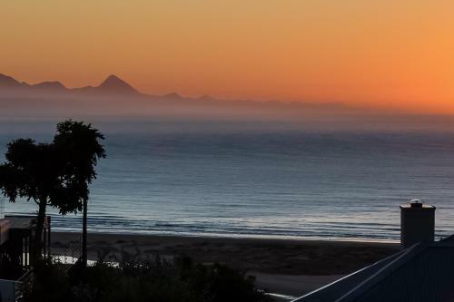 Apartamento Mountain And Sea View Getaway