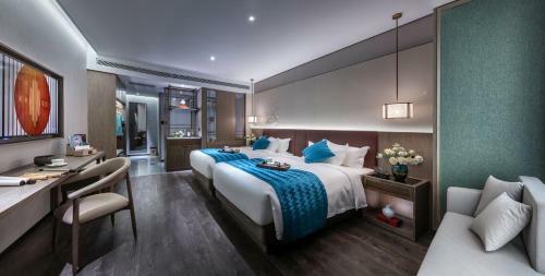 Liz Hotel