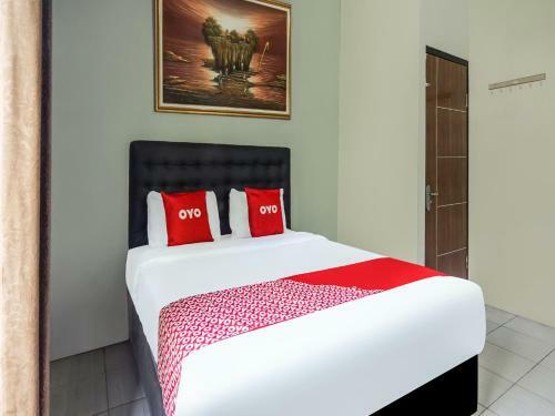 Hotel Oyo 90887 Villa Sri Rejeki