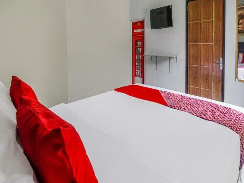 Hotel Oyo 90887 Villa Sri Rejeki
