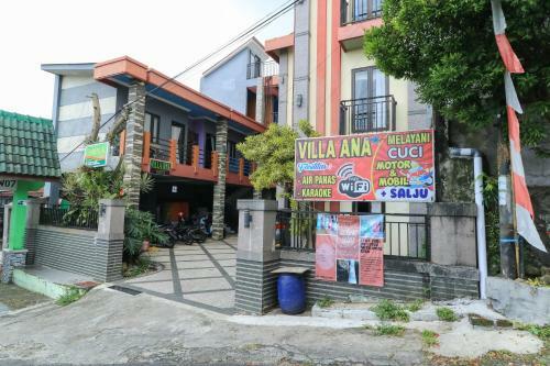 Hostal Villa Ana