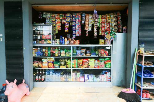 Hostal Penginapan Villa Surya Alam