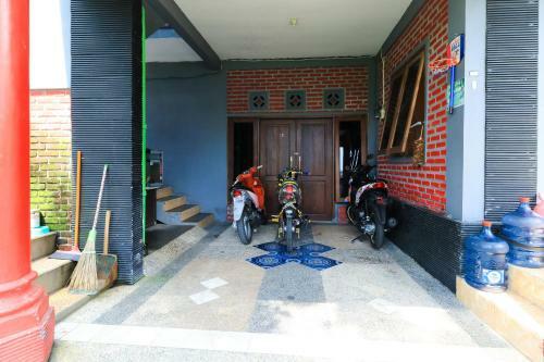 Hostal Penginapan Villa Surya Alam