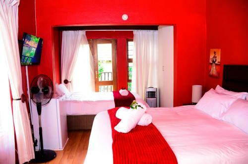 Hostal Novus Guest House