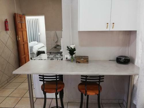 Garsfontein Bed And Breakfast