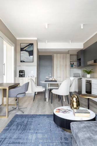 Black Marble - Menlyn Residence Apartments