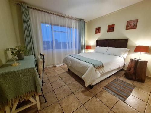 Menlyn Maine Apartments, Menlyn Place