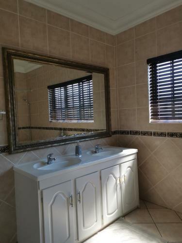 Hostal Klyne Jiweel Guesthouse