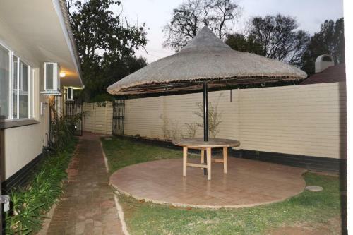Hostal Southwest Guest House