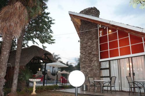 Hostal Southwest Guest House