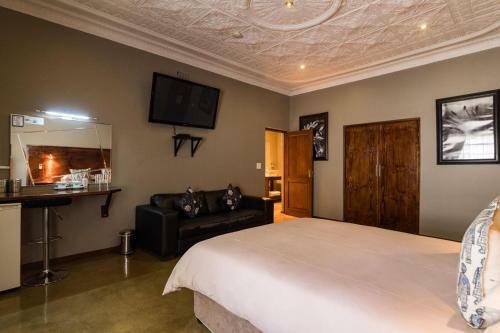 Hostal About Guest Lodge