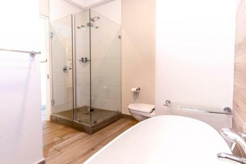 Regency Apartments 2 Bedroom