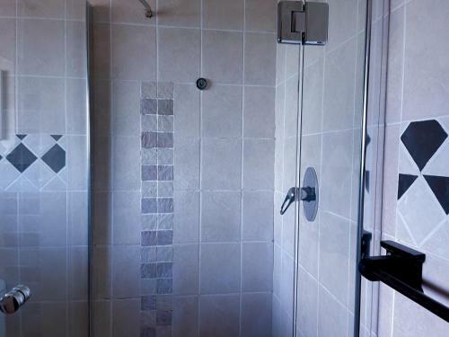 Hostal Neptune Royal Guesthouse