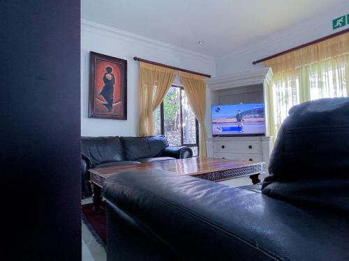 Hostal Neptune Royal Guesthouse