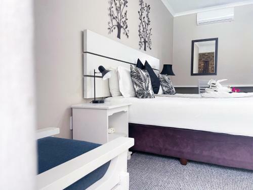 Hostal Amorus Guesthouse