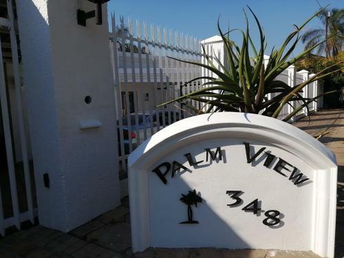 Bed & Breakfast Palm View Guest House