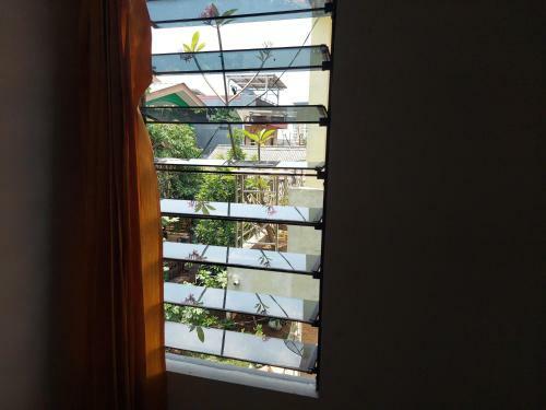 Hostal Guesthouse Maura