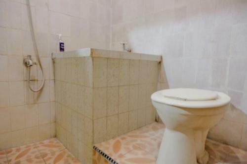 Spot On 1761 Hotel Dirgahayu