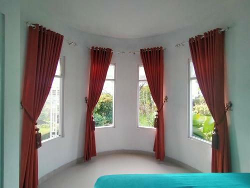 Villa Castle Aira
