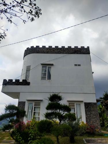 Villa Castle Aira
