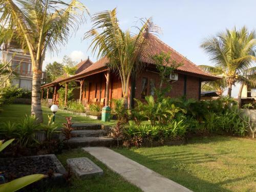 Hotel Emir Surfcamp