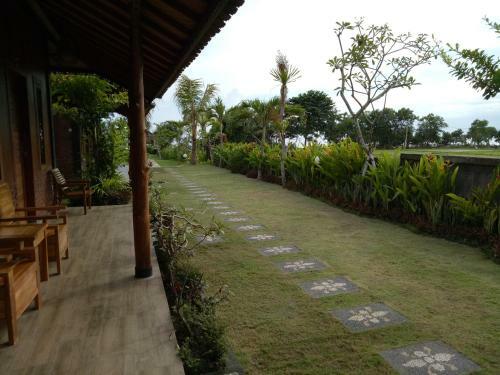 Hotel Emir Surfcamp